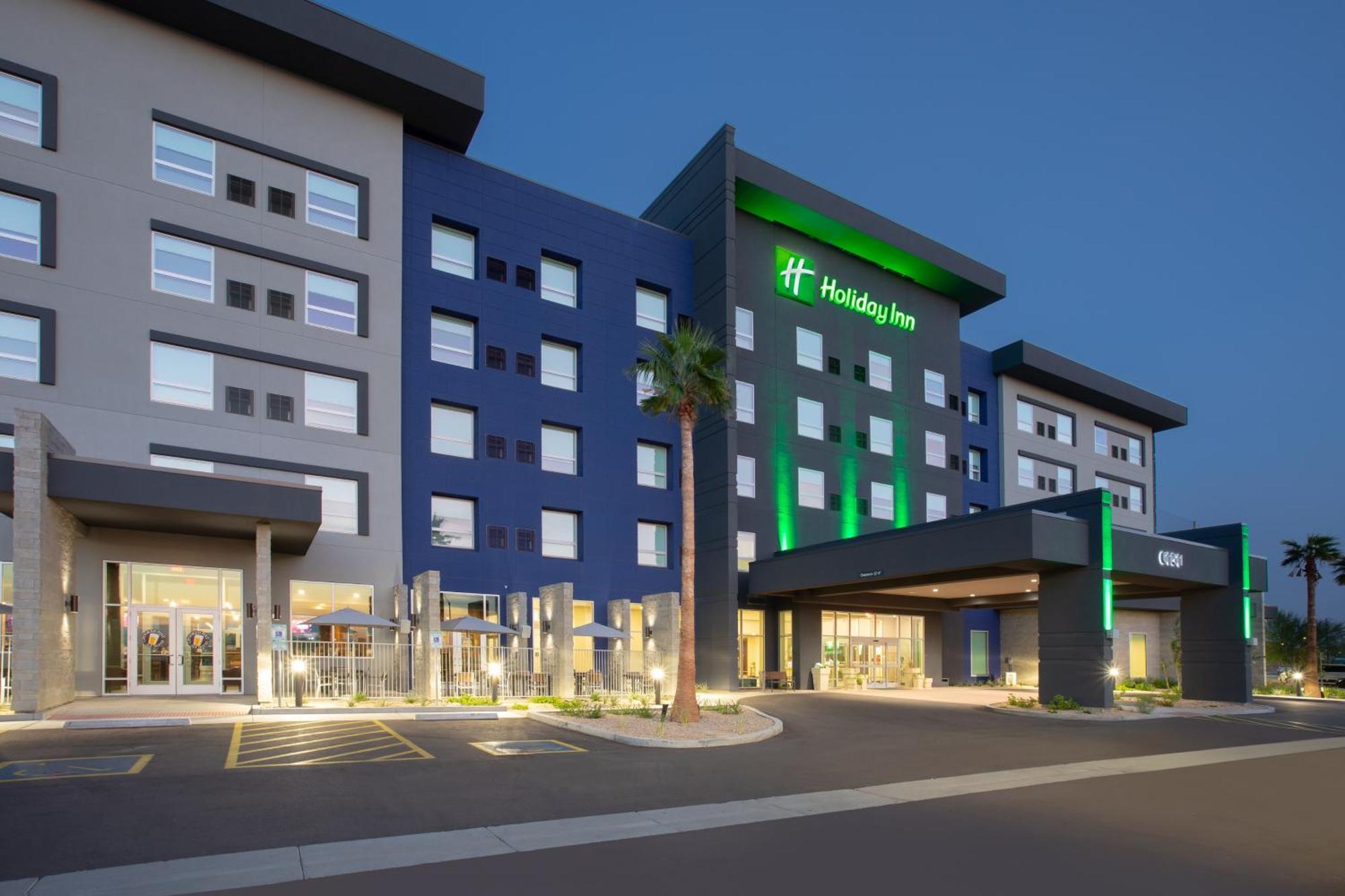 Holiday Inn Glendale - Stadium & Ent Dist By Ihg Экстерьер фото