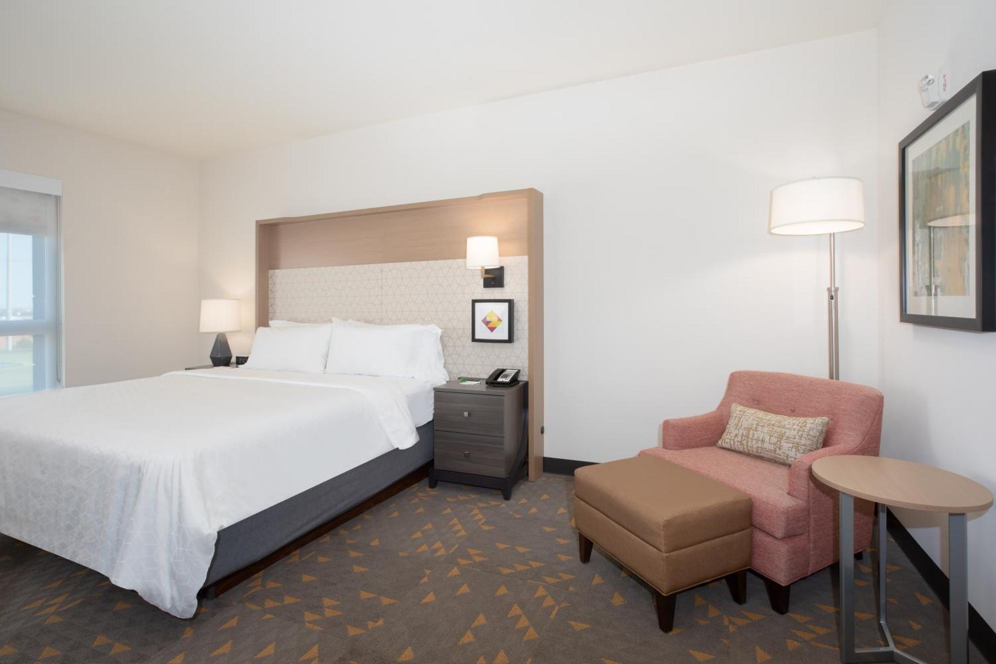 Holiday Inn Glendale - Stadium & Ent Dist By Ihg Экстерьер фото